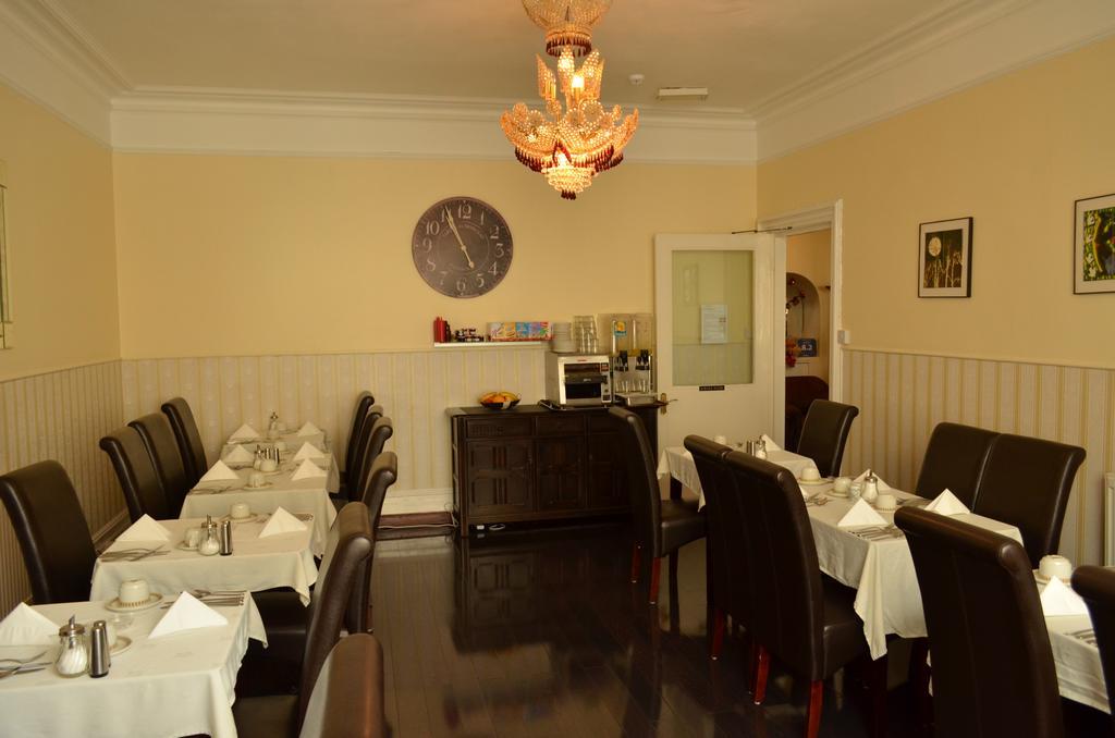 Shirley B & B Борнмът Екстериор снимка