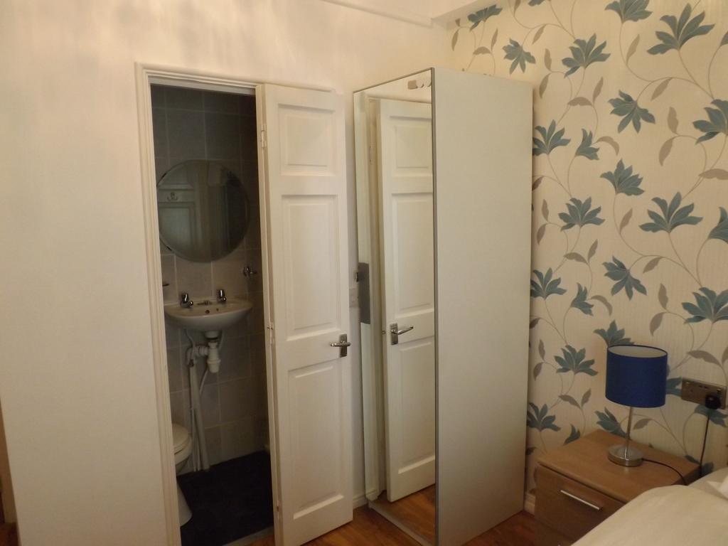 Shirley B & B Борнмът Екстериор снимка